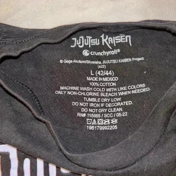 NWOT Jujitsu Kaisen Adult Anime T-Shirt Character Boxes | Size Unisex Large - Picture 3 of 4